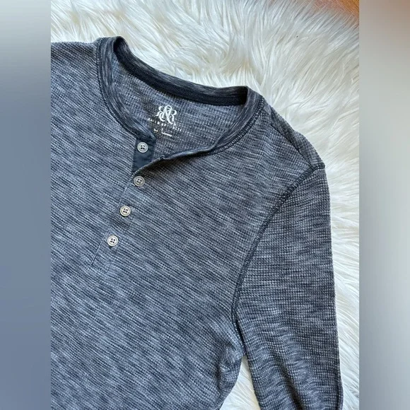 Rock & Republic Henley - Picture 3 of 5